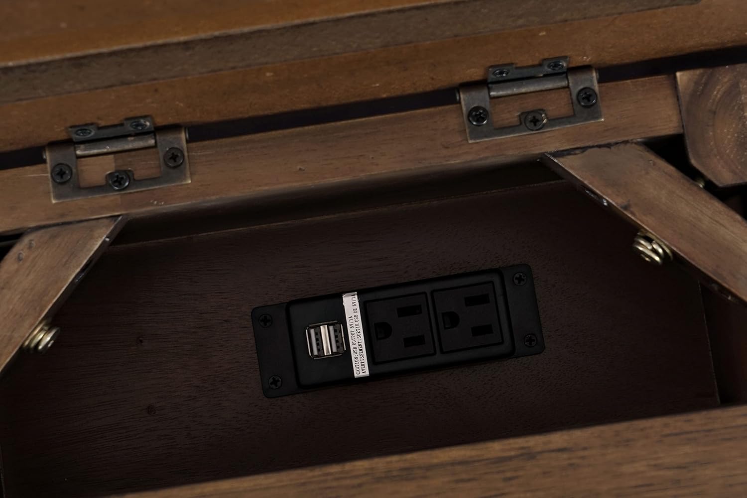 Jofran Bakersfield Side USB Charging Table, Wire Brush Brown