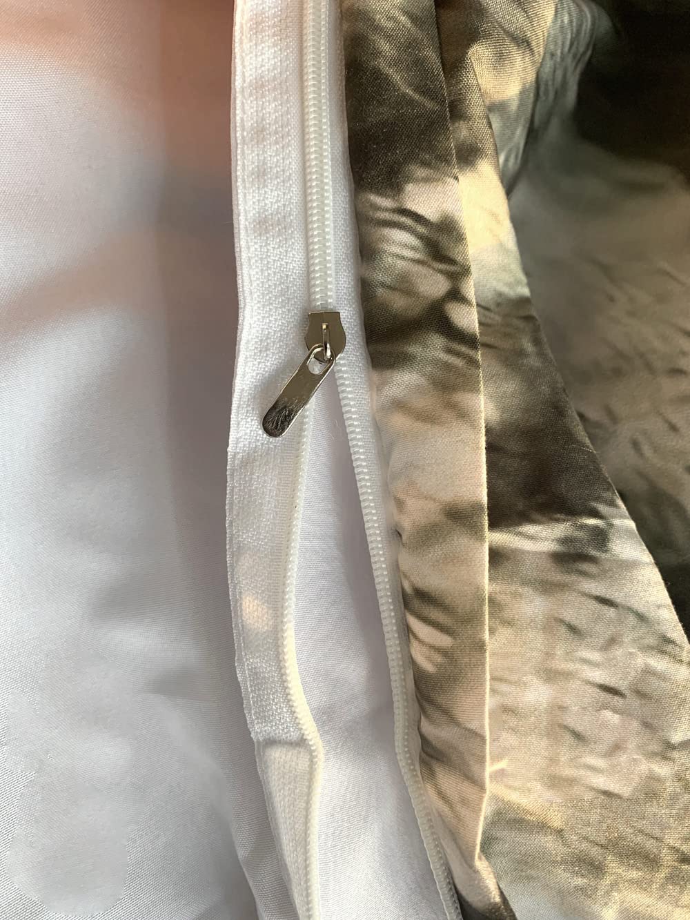 687581_7