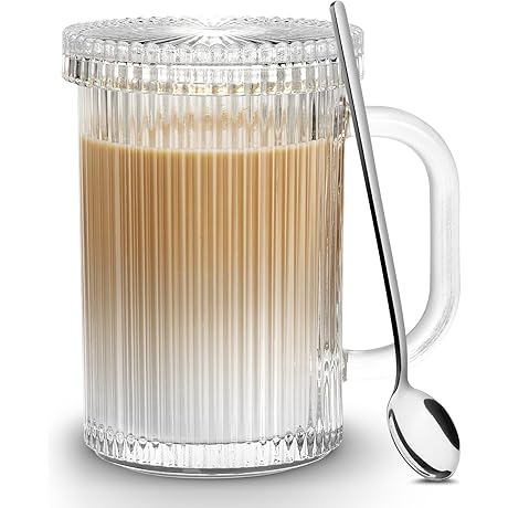 Clear Glass Tea Mug with Lid: Savor Your Beverages in Style