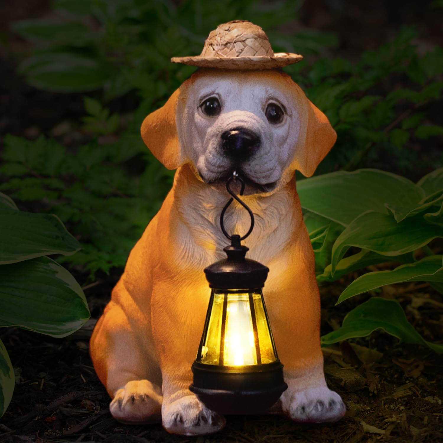 Labrador Dog Outdoor Solar Statues, Garden Decor with Retro LED Lantern for Yard Ornaments Porch Patio Balcony House, Christmas for Grandma Mom Women