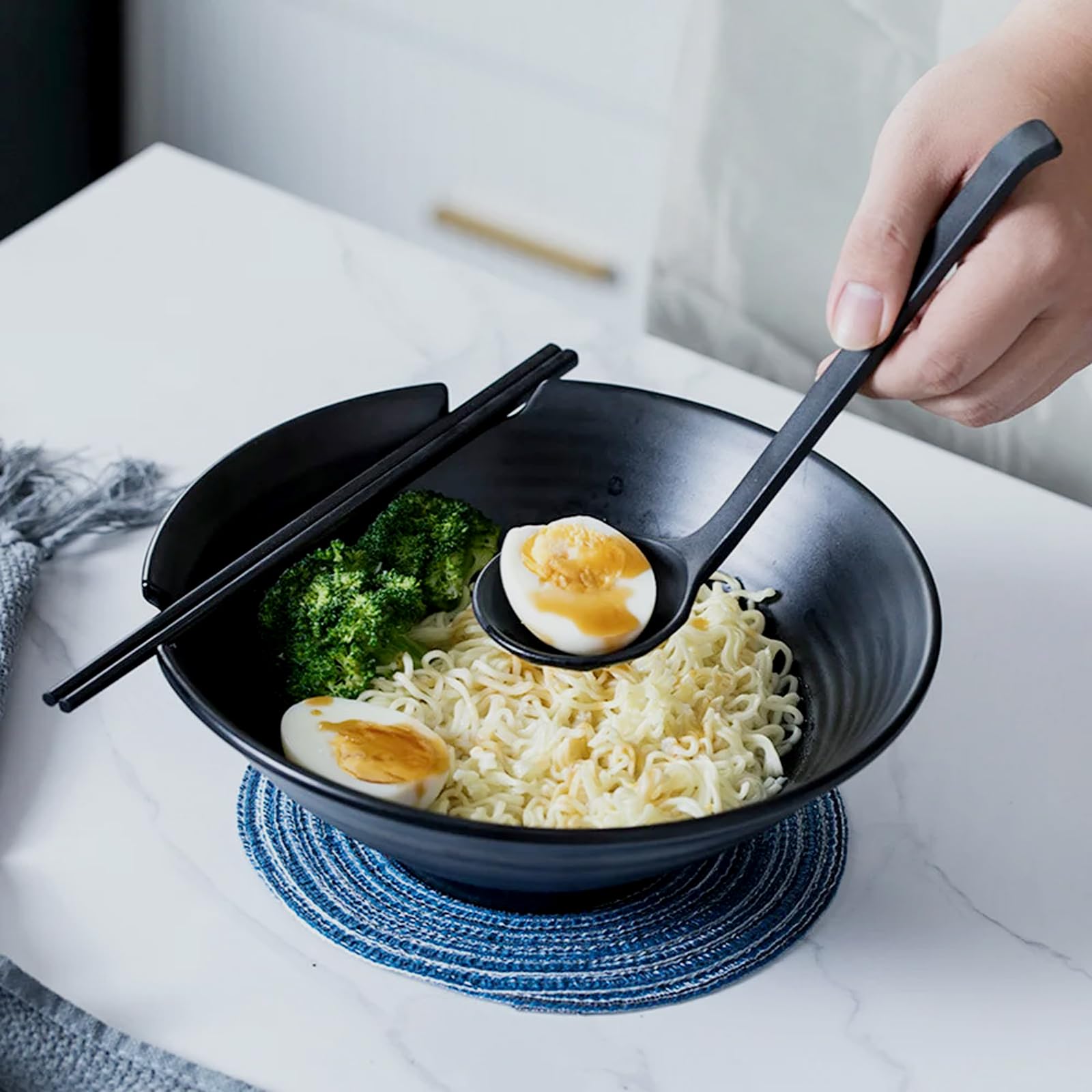 Set di 2 ciotole per ramen giapponese - 1000 ml - Antiscivolo - Con cucchiaio e bastoncini - Ciotola per ramen asiatica - Per noodle asiatici e udon - Soba
