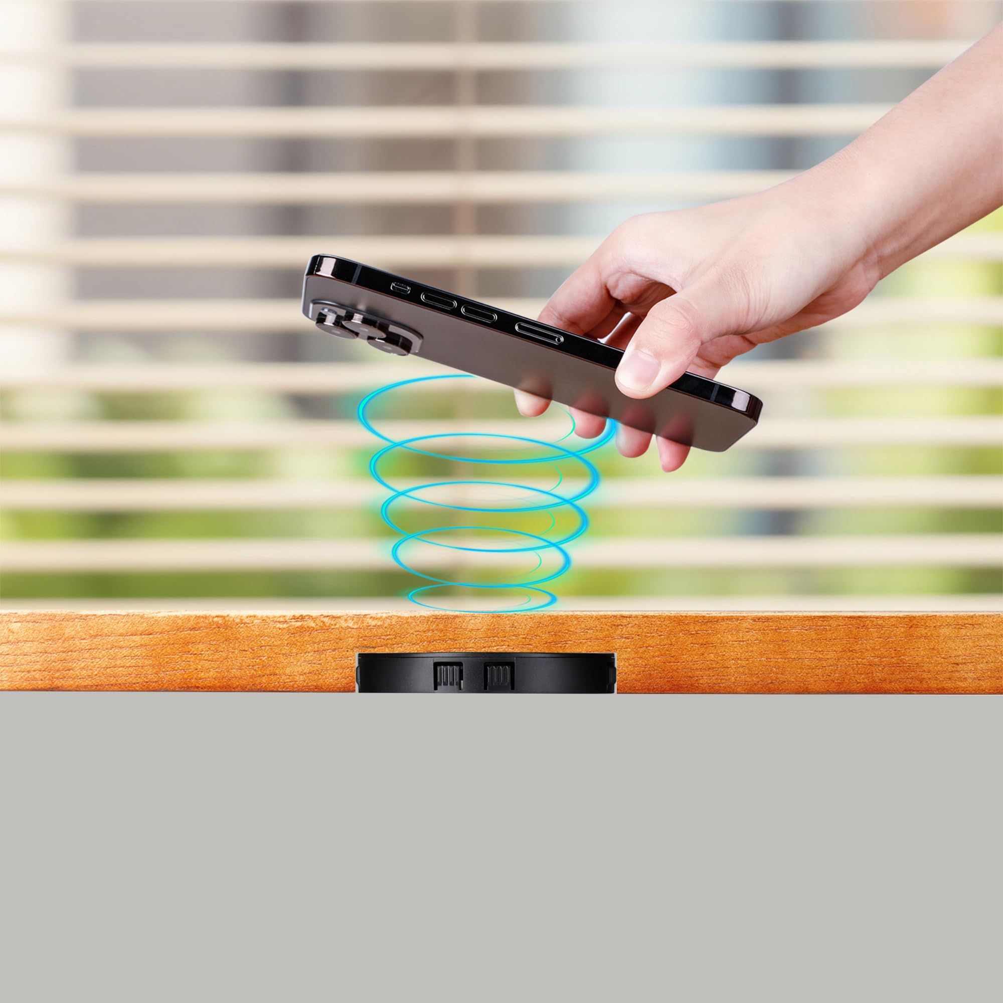 kalb | Cargador inalámbrico 15W Invisible 85mm x 13.5mm Universal Protegido Carga inductiva QC 3.0 USB Plug & Play Negro