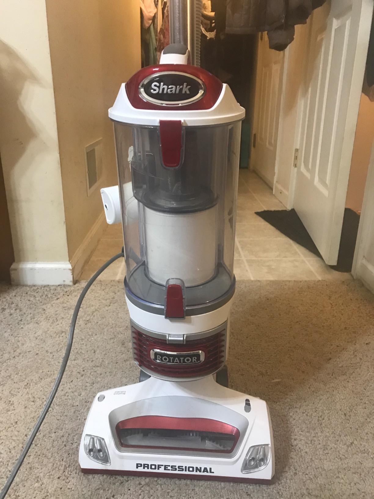 Best Vacuum for Vinyl Floors Top 5 Models of 2023