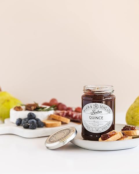 Marque : Tiptree TIPTREE Confiture de Coing 340 g in use