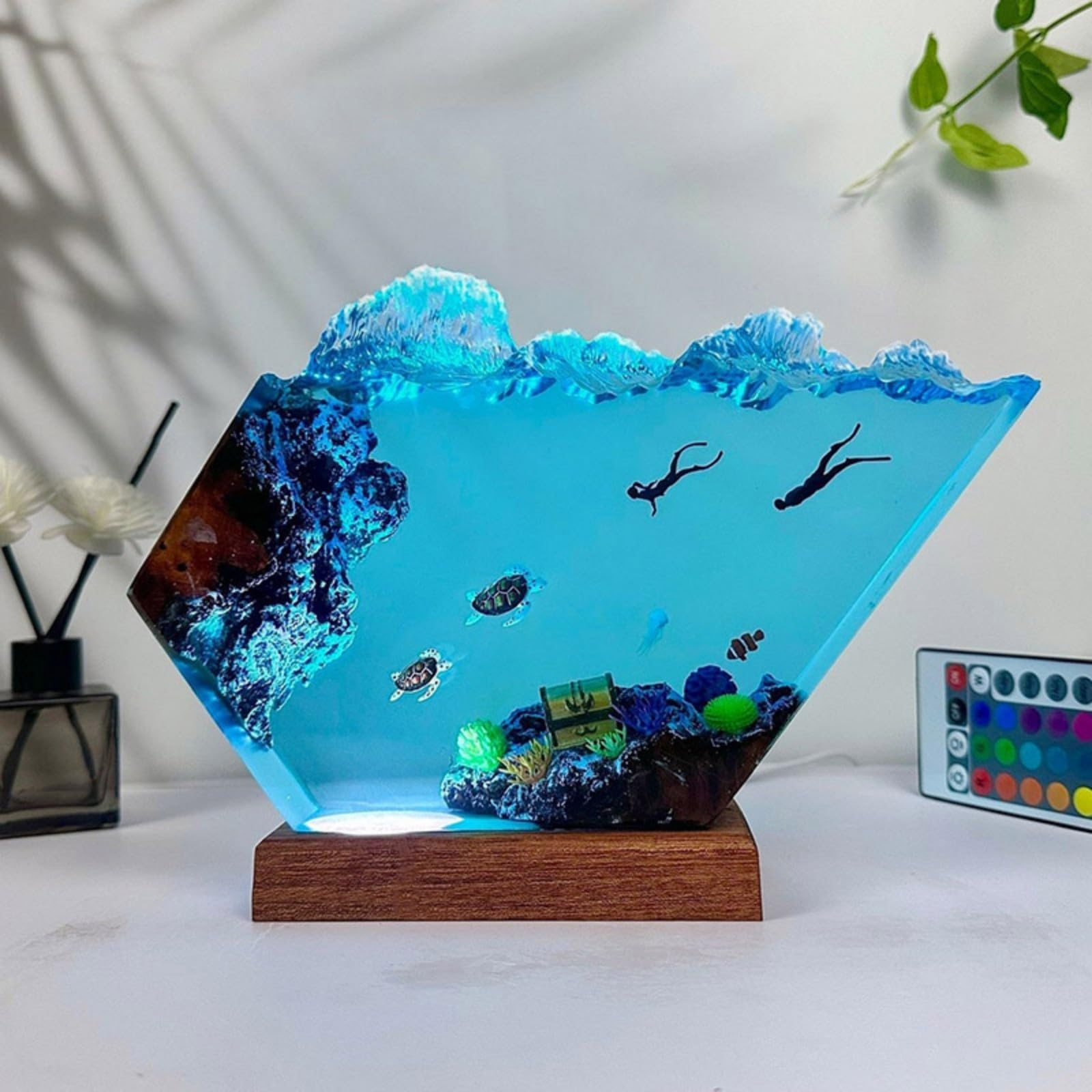Drawelry Ocean Epoxy Resin Wood Lamp, Handmade Wave Shape LED Night Light, Deep Sea Diver Cave Diving Decor Multicolor Aquatic Lamp, Birthday Gift forMen Dad Family Friends (Sea Turtle)