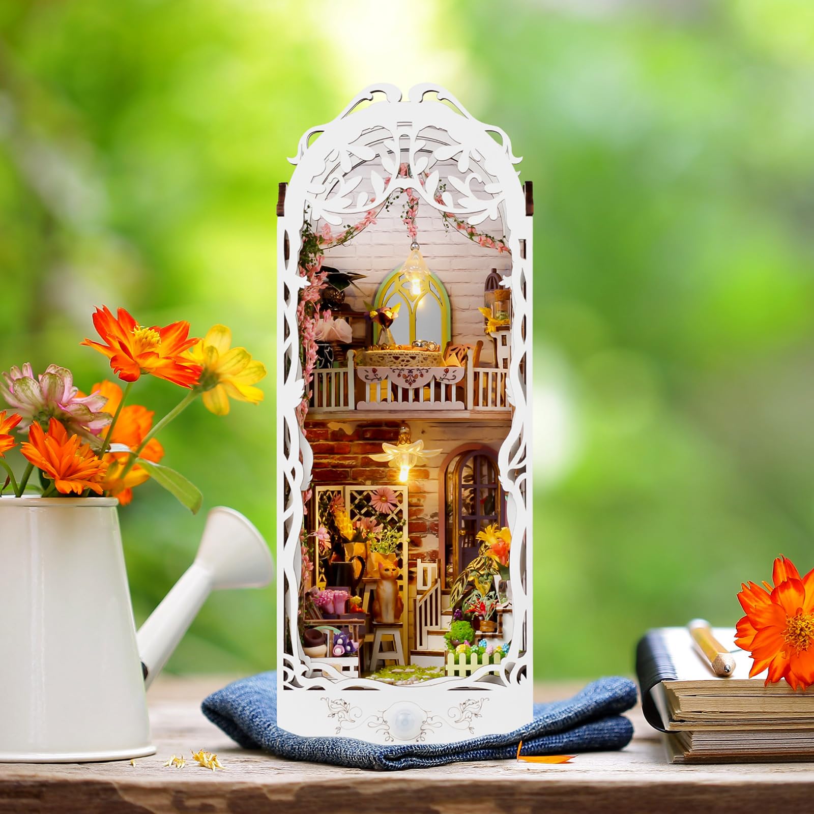 Cuteefun Book Nook zestaw drewniany do budowania miniaturowy domek dla lalek podpórki do książek