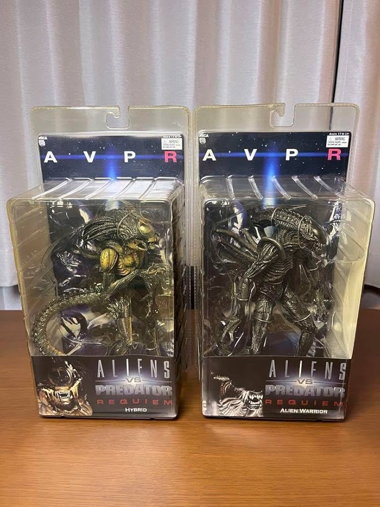 ネカ　プレデリアン　ハイブリッド Amazon.co.jp: プレデリアン ハイブリッド AVPR エイリアン ネカ