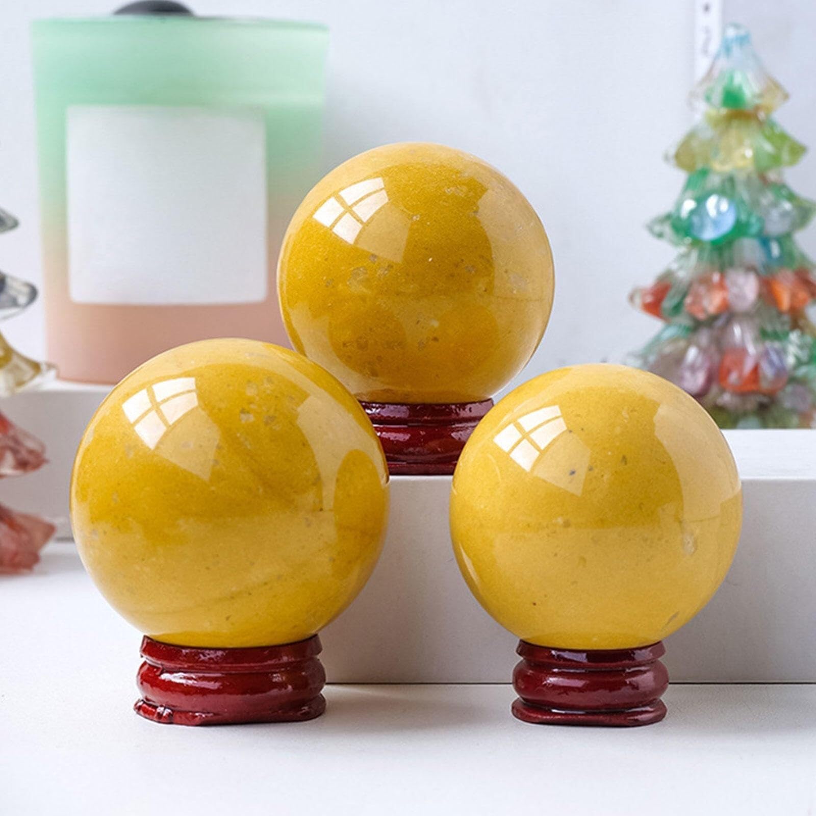 Bola de Cristal de Aventurina Amarilla Natural con Soporte de Madera, Feng Shui Esfera Piedras Preciosas Adornos para Meditación Reiki Terapia de Equilibrio Energético Adivinación(40-50mm)