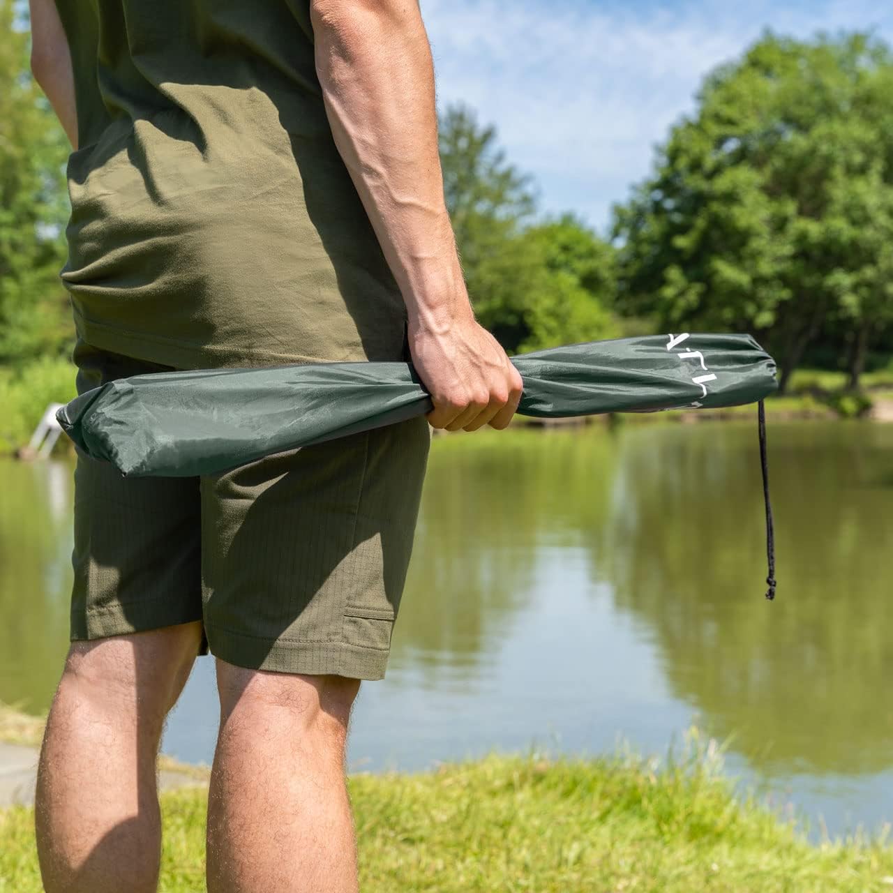 Atlas Carp Fishing Rod Pod - Stainless Steel & Black Aluminum Styles | Fishing Accessories | Rod Rest | Set Up (Black Aluminum)