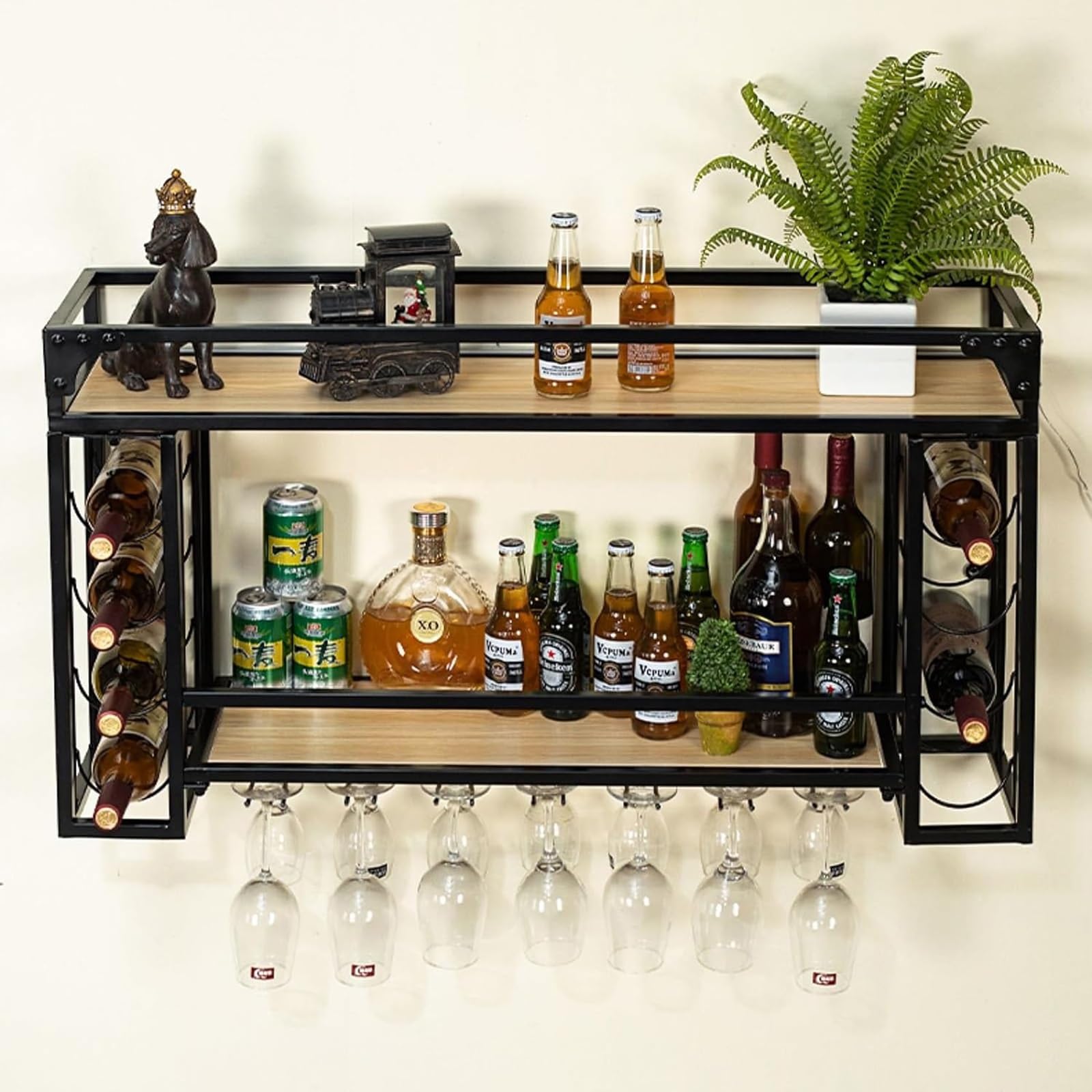 Casier à vin mural pour aménager un coin bar élégant au salon