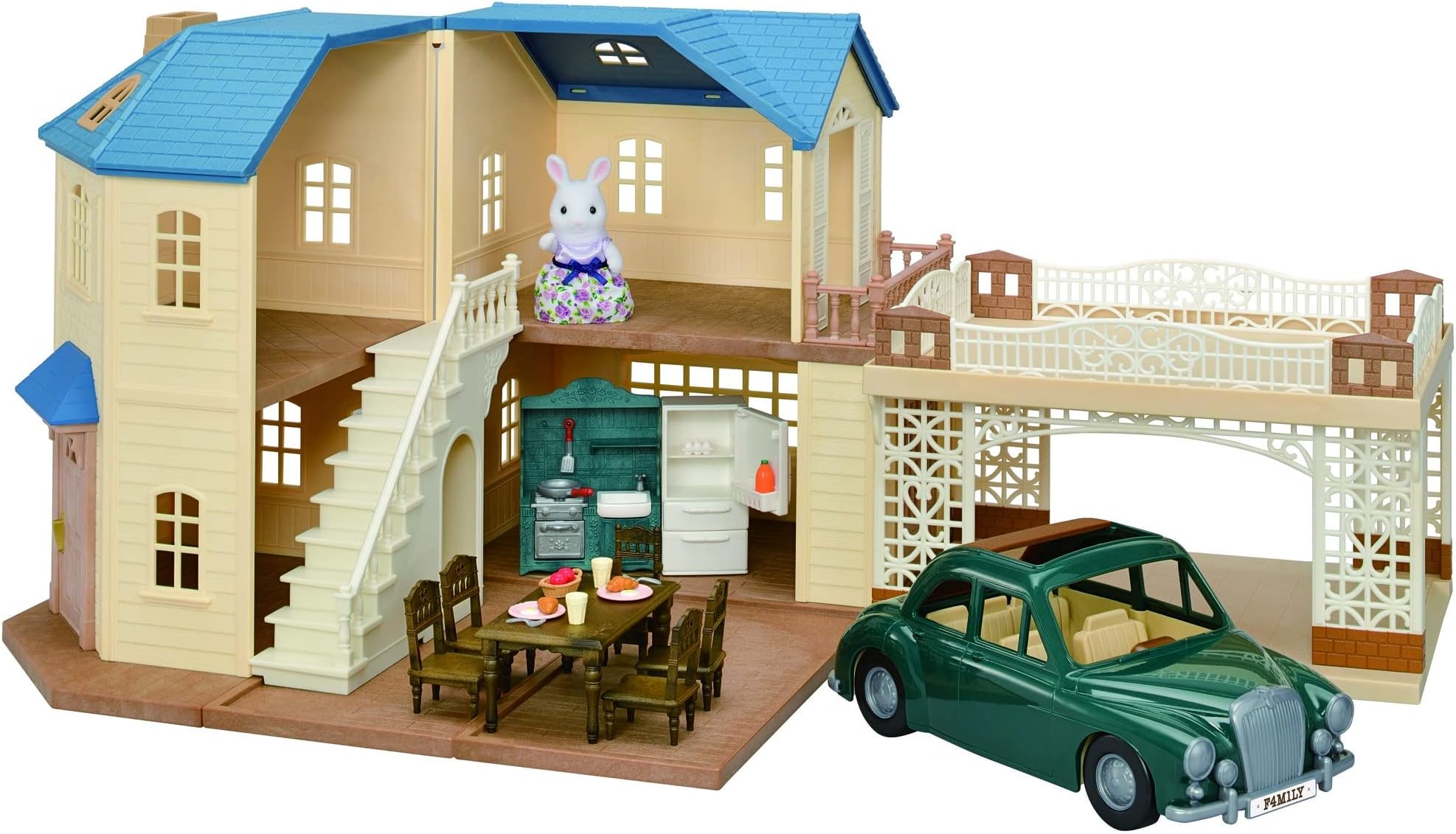 Calico Critters Large House with Carport Gift Set, Dollhouse Playset with Collectible Figure, Vehicle, Furniture and Accessories - Amazon Exclusive!