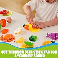 Vista 4 de JOYIN Juguetes de aprendizaje, juego de alimentos para niños pequeños, cortar alimentos para actividades preescolares, accesorios de cocina