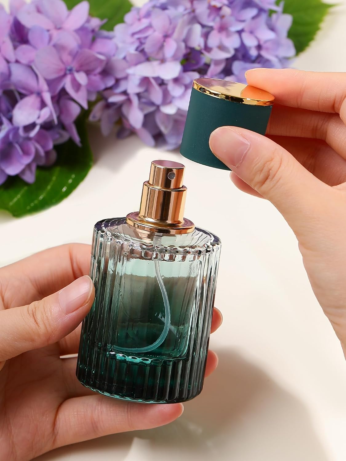 50ml/1.7 Oz Glass Spray Bottle Perfume Atomizer,Empty Round Glass Perfume Travel Refillable Spray Bottle with 3 Kinds of Dispenser (Green, 50ml)