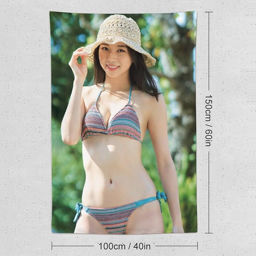 Amazon.co.jp: 牧野真莉愛セクシーグラビア水着画像タペストリー