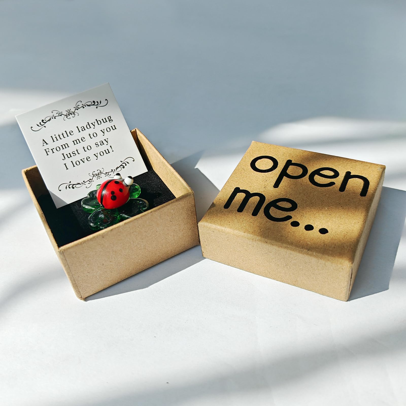 Laozai I Love You Gift, Lucky Charm,Hand-Blown Mini Crystal Ladybug on 4-Leaf Clover Figurine Perfect Good Luck Gift for Him Boyfriend or Girlfriend Valentine's Day Anniversary
