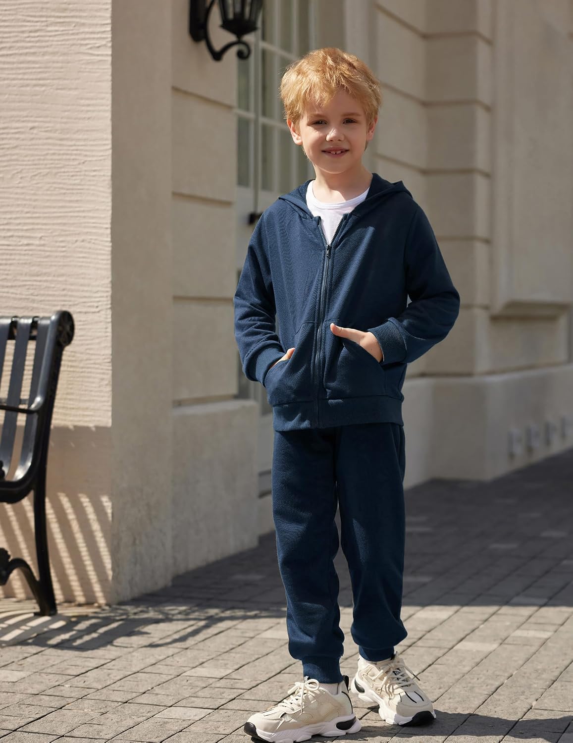 Arshiner Boys' 2 Piece Athletic Tracksuit Jogging Sets Outfit Sweatsuit Zip Up Hoodie and Active Pants for Kids 5-14 Years