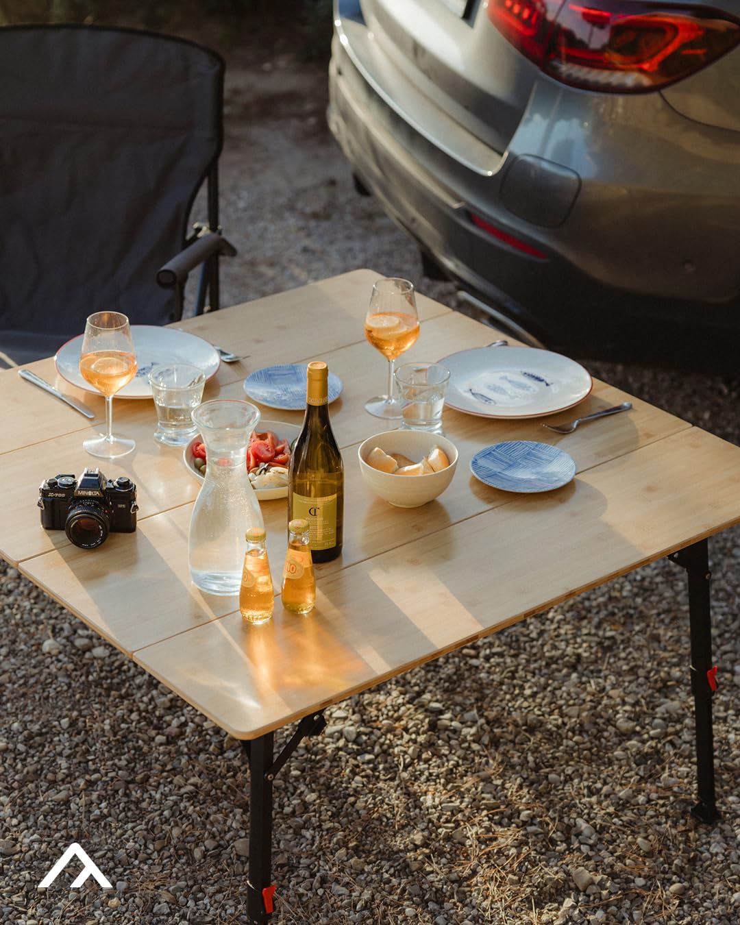qeedo Quick Kimmy - différentes Tailles - Tables de Camping pour l'extérieur en Aluminium et Bambou, Pliables, réglables en Hauteur, compactes, légères, Stables et Robustes - 2/4 / 6 Personnes