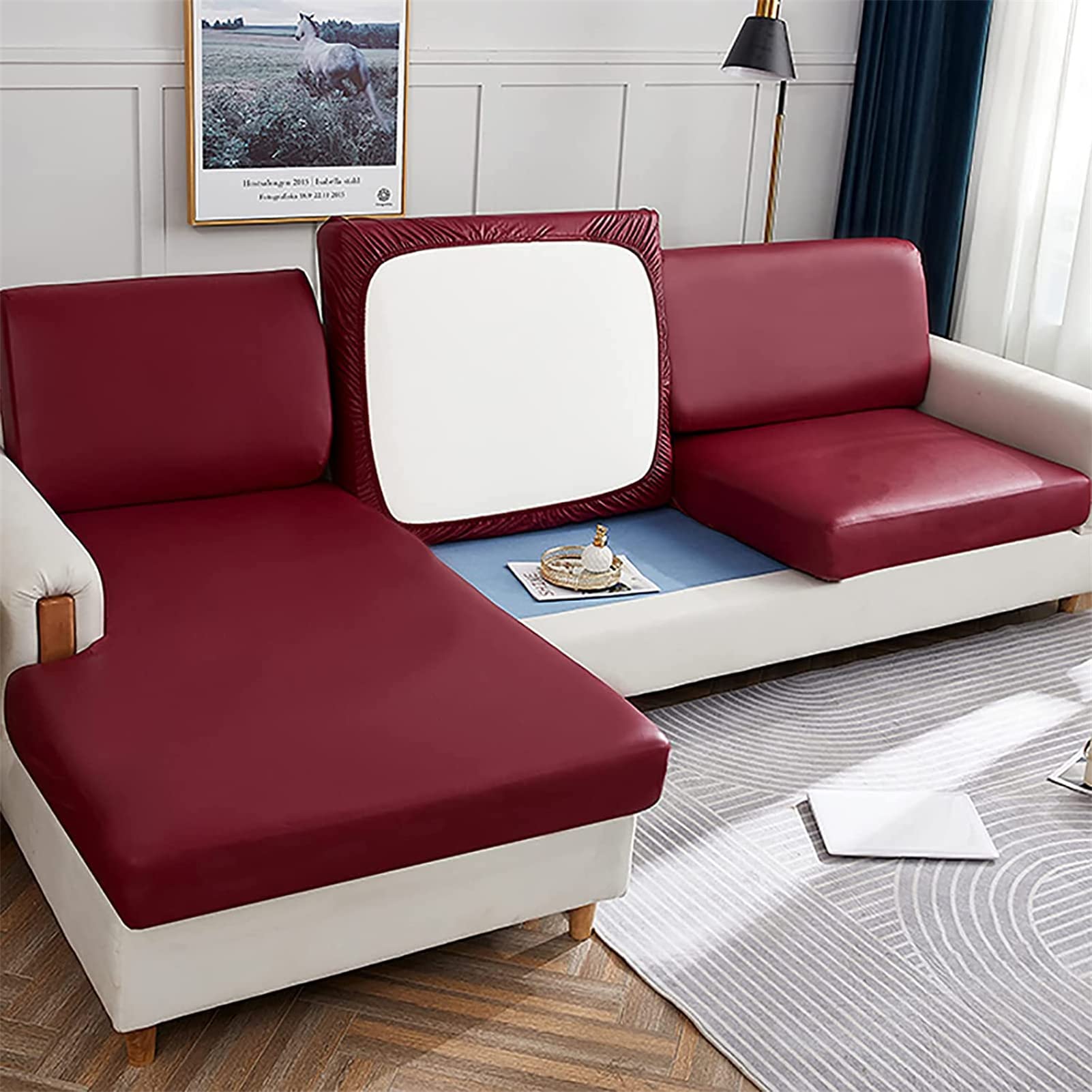 Housse de canapé extensible rouge pour un salon moderne et protégé