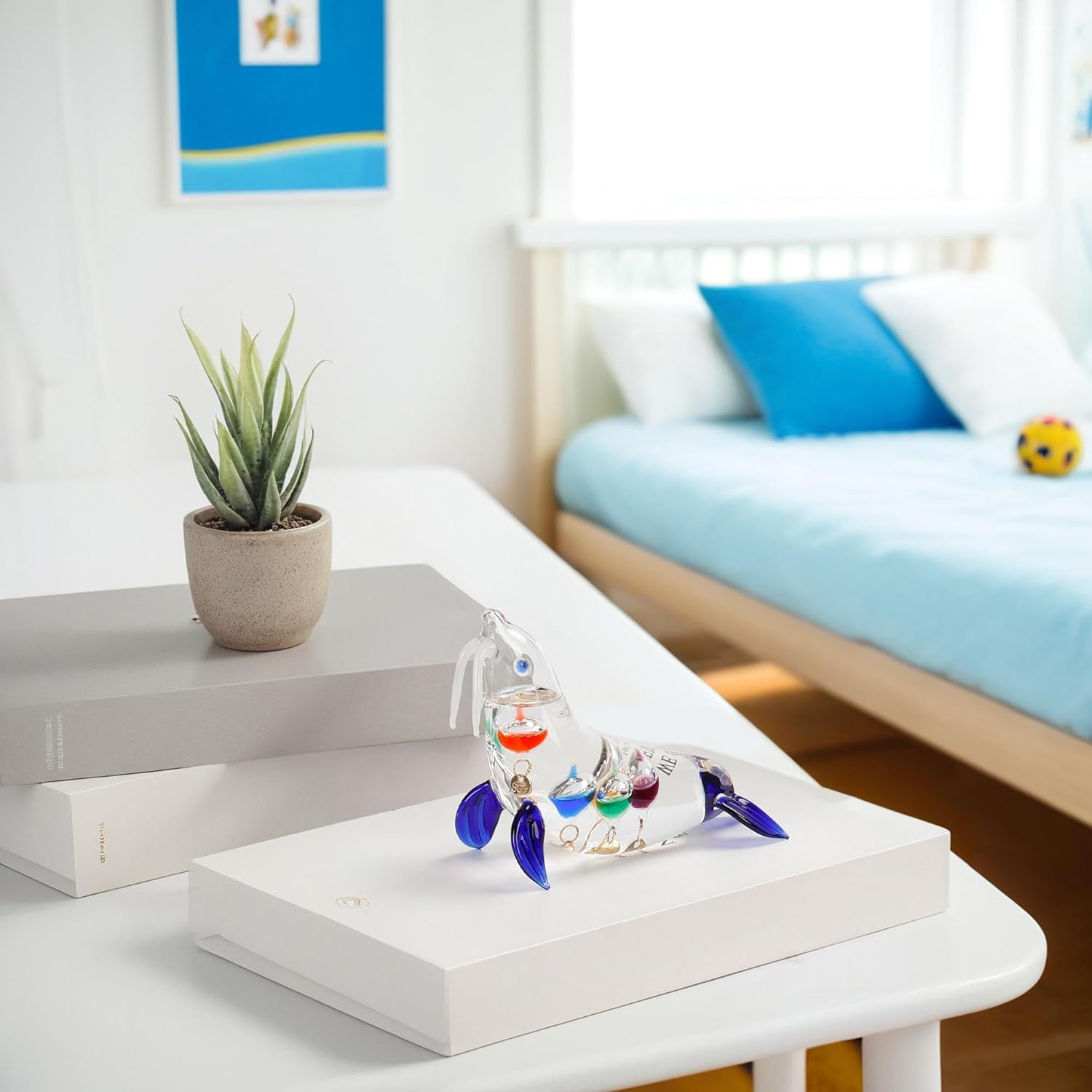 Lily's Home Walrus Galileo Thermometer 64ºF–80ºF, Ideal Gift for Friends & Family, Holiday Gift, Indoor or Outdoor Home Décor, Stylish Decorative Design for Any Room or Office (5.1” x 2” x 4”)