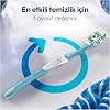 Oral-B Pro-Expert Deep Cleaning Toothbrush, Medium Hardness Brush Bristles, 2 Pieces