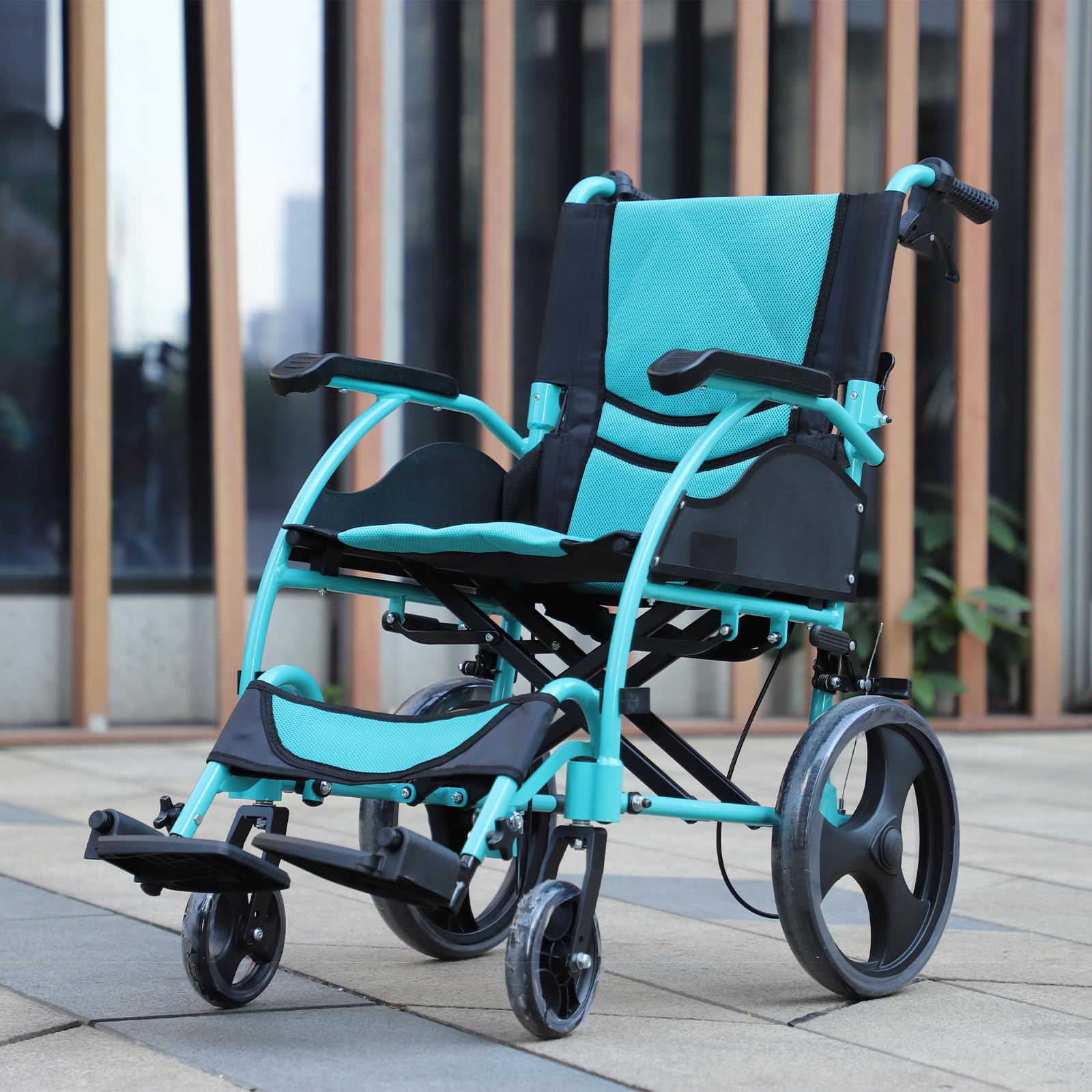 ♿介助式 車椅子 軽量スリム 優しく身体を包み込む立体3D構造 ♿介助式 車椅子 軽量スリム 優しく身体を包み込む立体3D構造 軽量