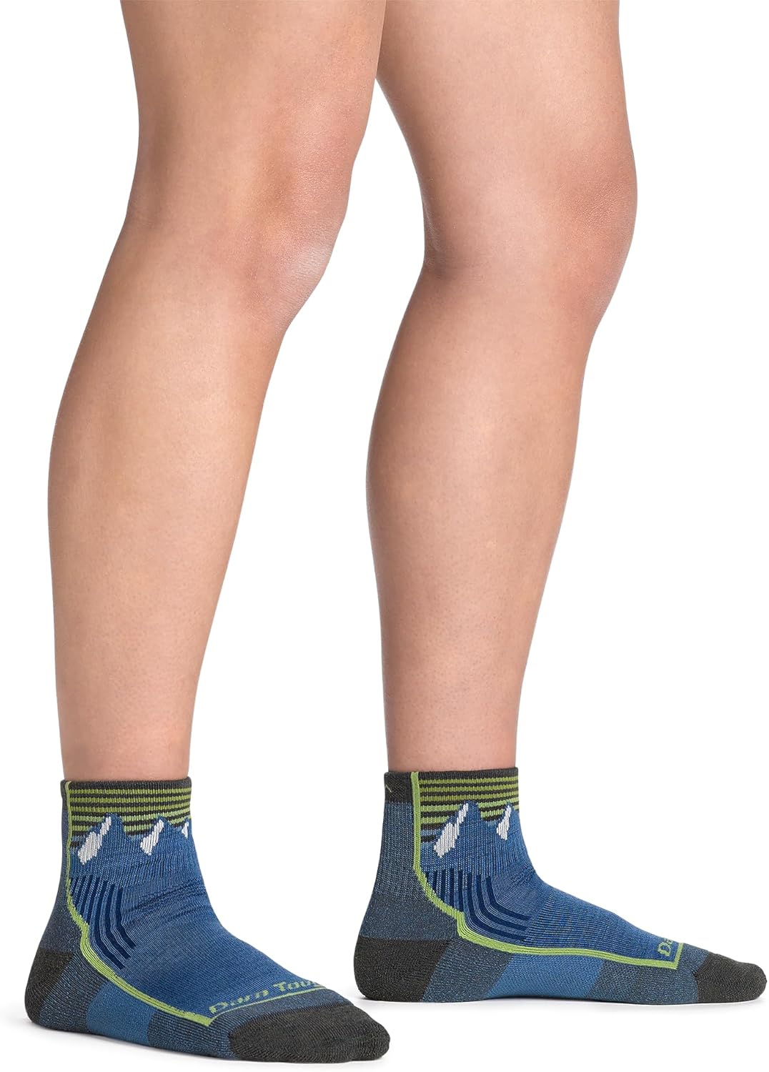 Darn Tough Jr. Quest 1/4 Lightweight with Cushion Sock (Style 3041) -