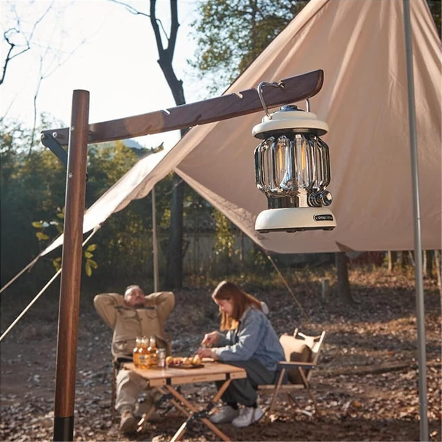 Wiederaufladbare LED-Camping-Laterne, 2000 lm, tragbares Zeltlicht, helle langlebige Campinglampe mit Powerbank für Outdoor-Wandern, Angeln, Notfall, Hurrikan-Überlebensausrüstung, weiß, 10,8 x 10,8 x