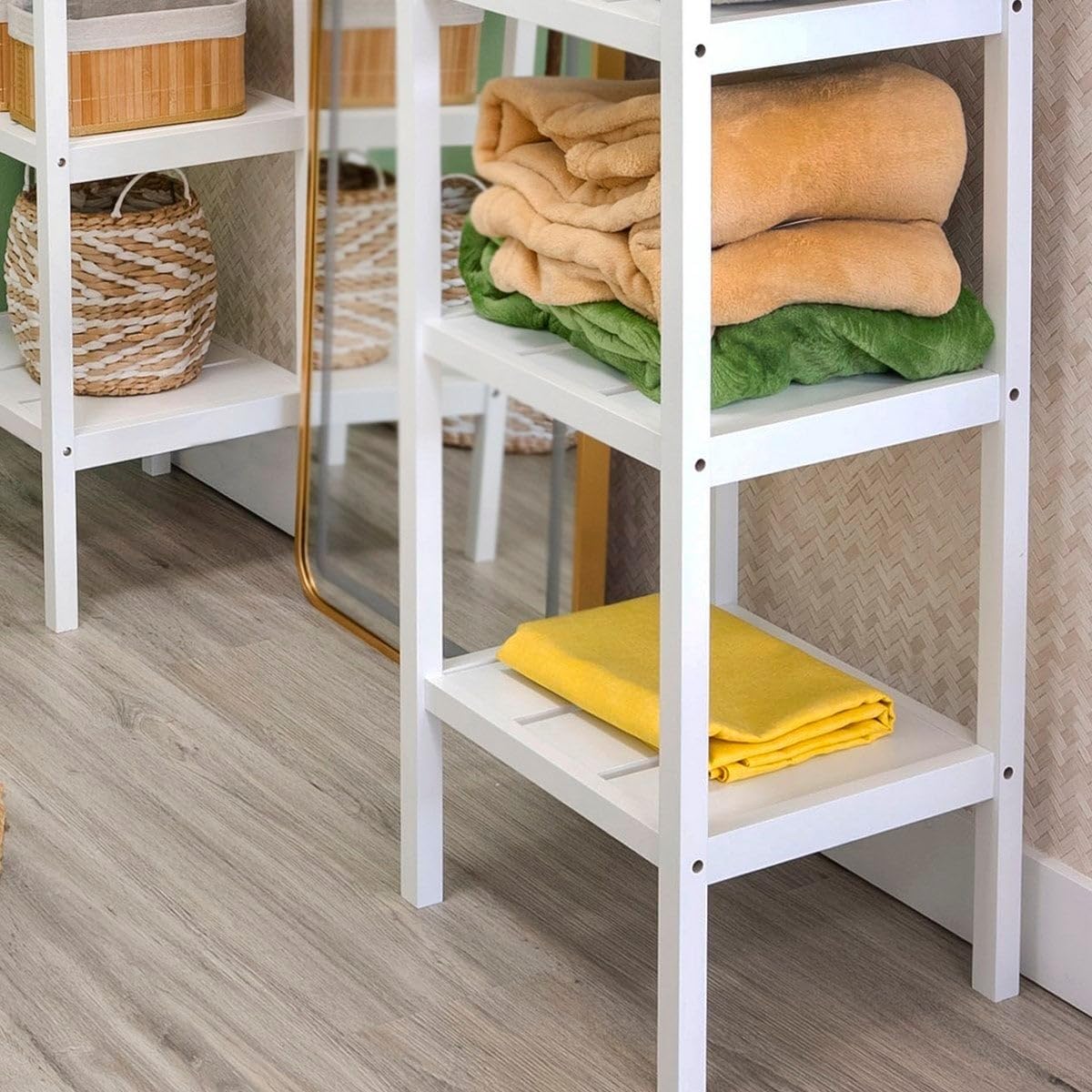 LOLAhome - Estantería de 3 baldas en bambú Natural para baño. Estilo nórdico Minimalista Ideal para organizar Toallas y cosméticos en Espacios húmedos con Elegancia. Medidas 33x36x85 cm.