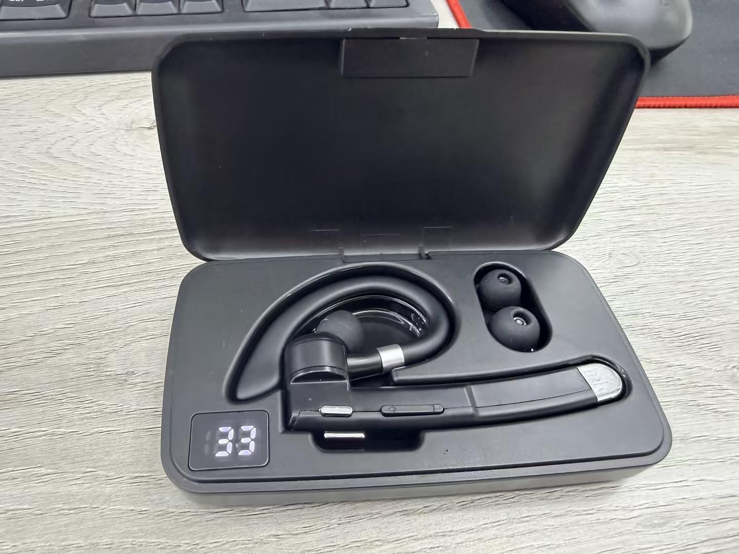 EUQQ V6.1 Single Bluetooth Earpiece AI Language Translation Earbuds Translator for 144 Languages