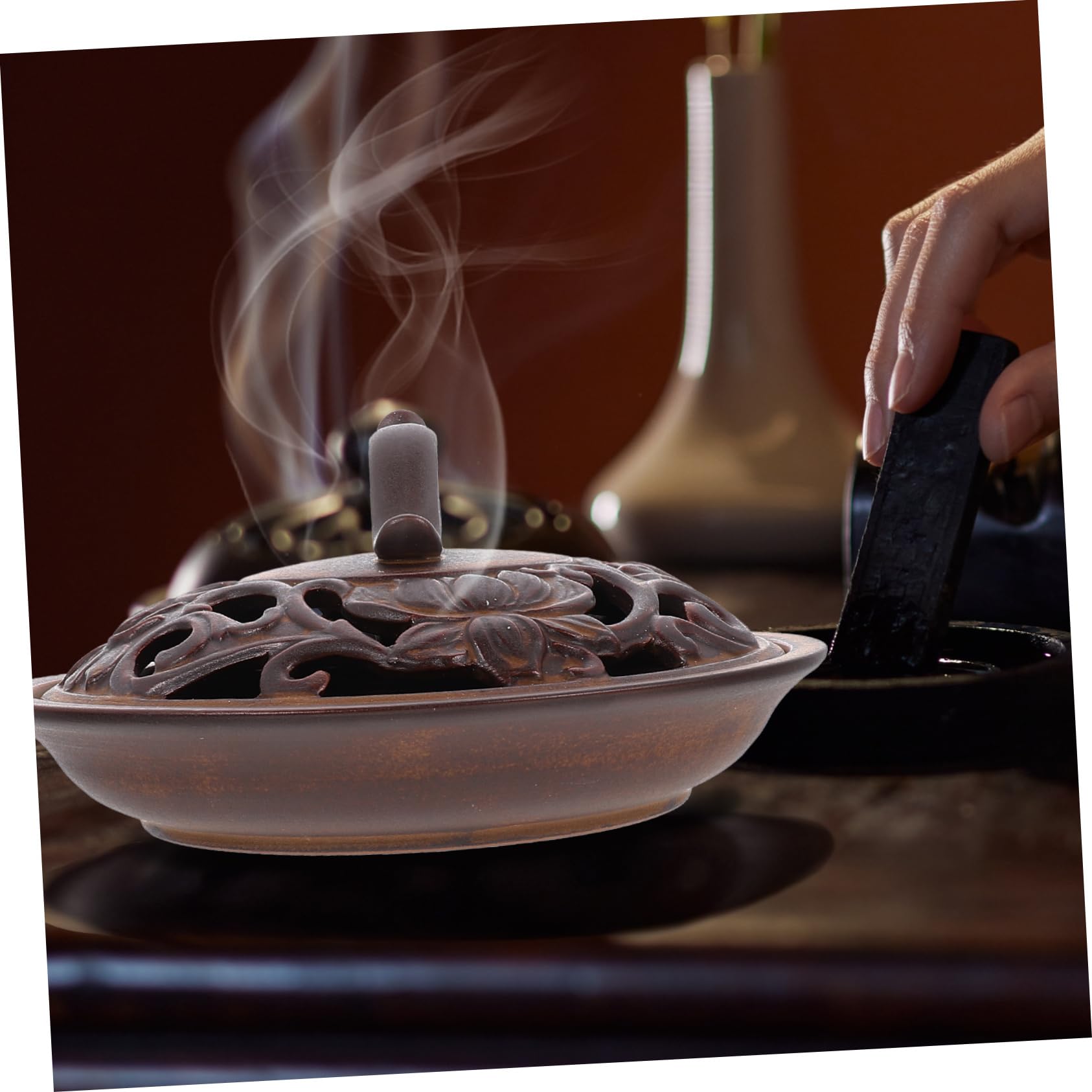 Cabilock Bruciatore Di Incenso Ceramica Retro Incensiere Decorativo Per Casa Ufficio e Spa Atmosfera Artistica Unica Bruciatore Per Aromaterapia e Meditazione Design Elegante Con Effetto