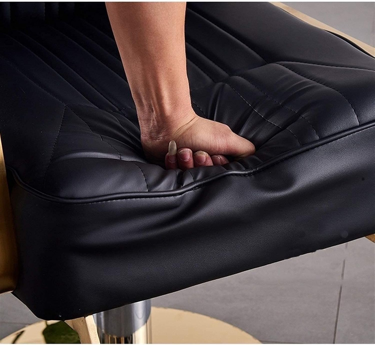 Hydraulic Salon Recliner Barber Chair Booster Hydraulic Hair Salon Styling Reclining Classic Recliner Heavy Duty Hair Spa Tattoo Chair for Salon Beauty Equipment (Color : B)