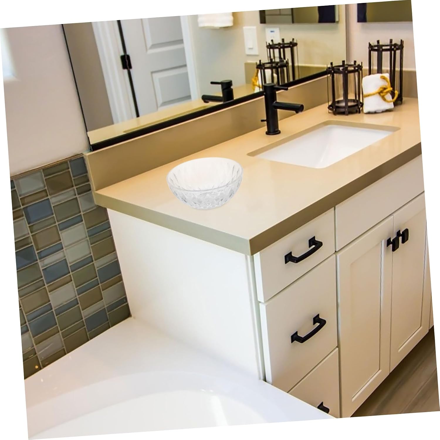 Plastic Wash Basin for Hand and Face Washing Versatile Salon and Home Use for Laundry and Dish Cleaning Design for Stylish Decor