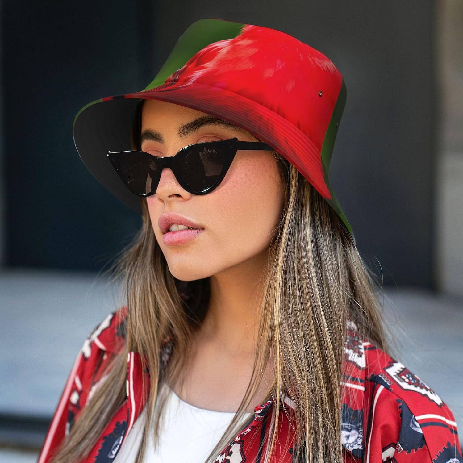 Beautiful Red Birds Print Sun Hat Outdoor Fisherman Cap Summer Bucket Hat Beach for Men Women