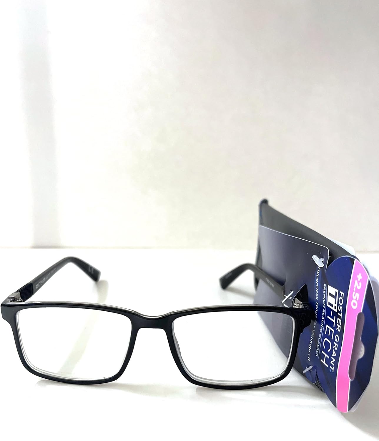 Foster Grant reading glasses, Ti- tech Ti-200 hyper flexx hinge rectangular black +2.50