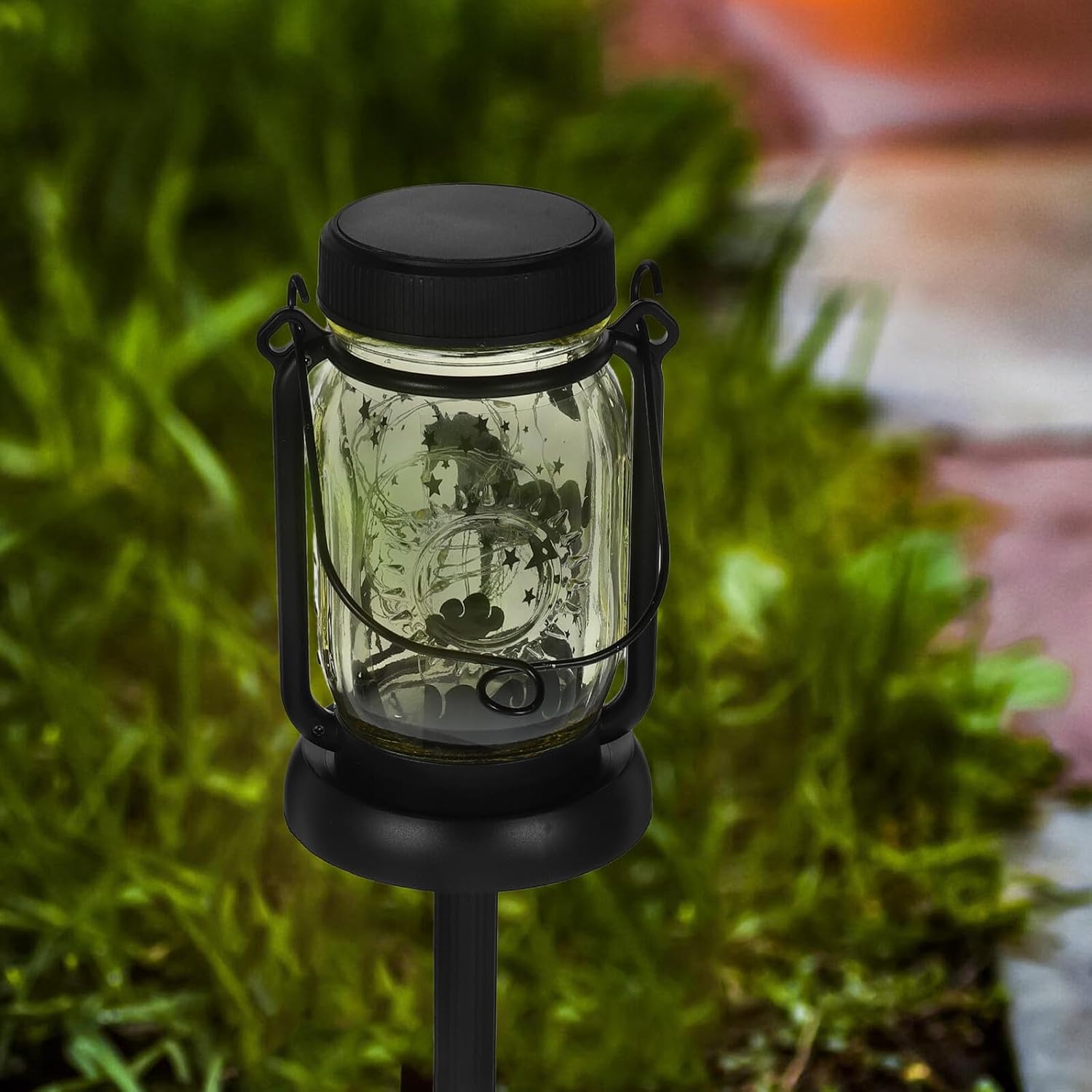 2pcs Solar Jar Lanterns Hanging Outdoor Yard Solar Lamps Waterproof Vintage Decorative Lanterns for Garden Patio