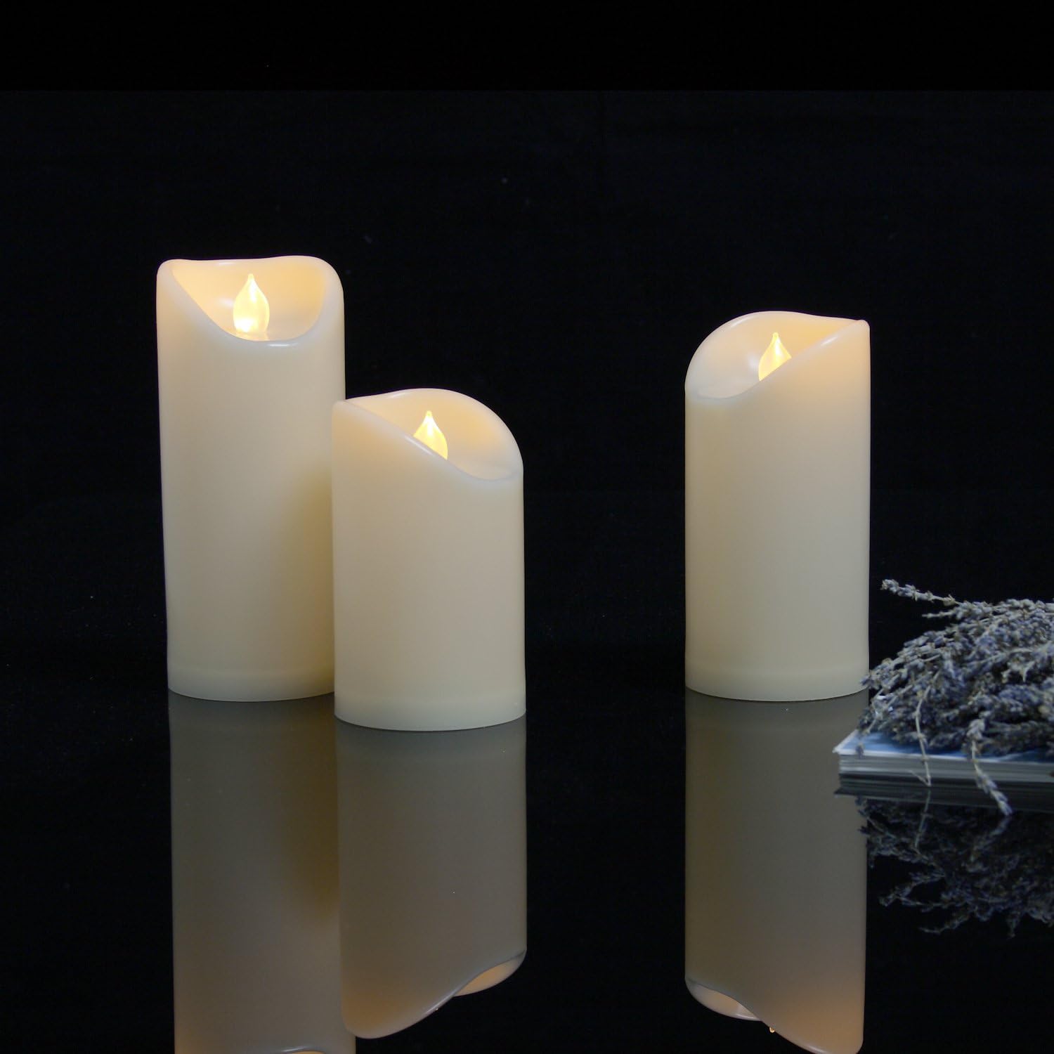 iZAN 1PCS Battery Operated Flameless LED Candle with Timer Outdoor Waterproof Flickering Decorative Light for Halloween Thanksgiving Christmas Home Kitchen Wedding Party Events Decoration Décor 3”x7”