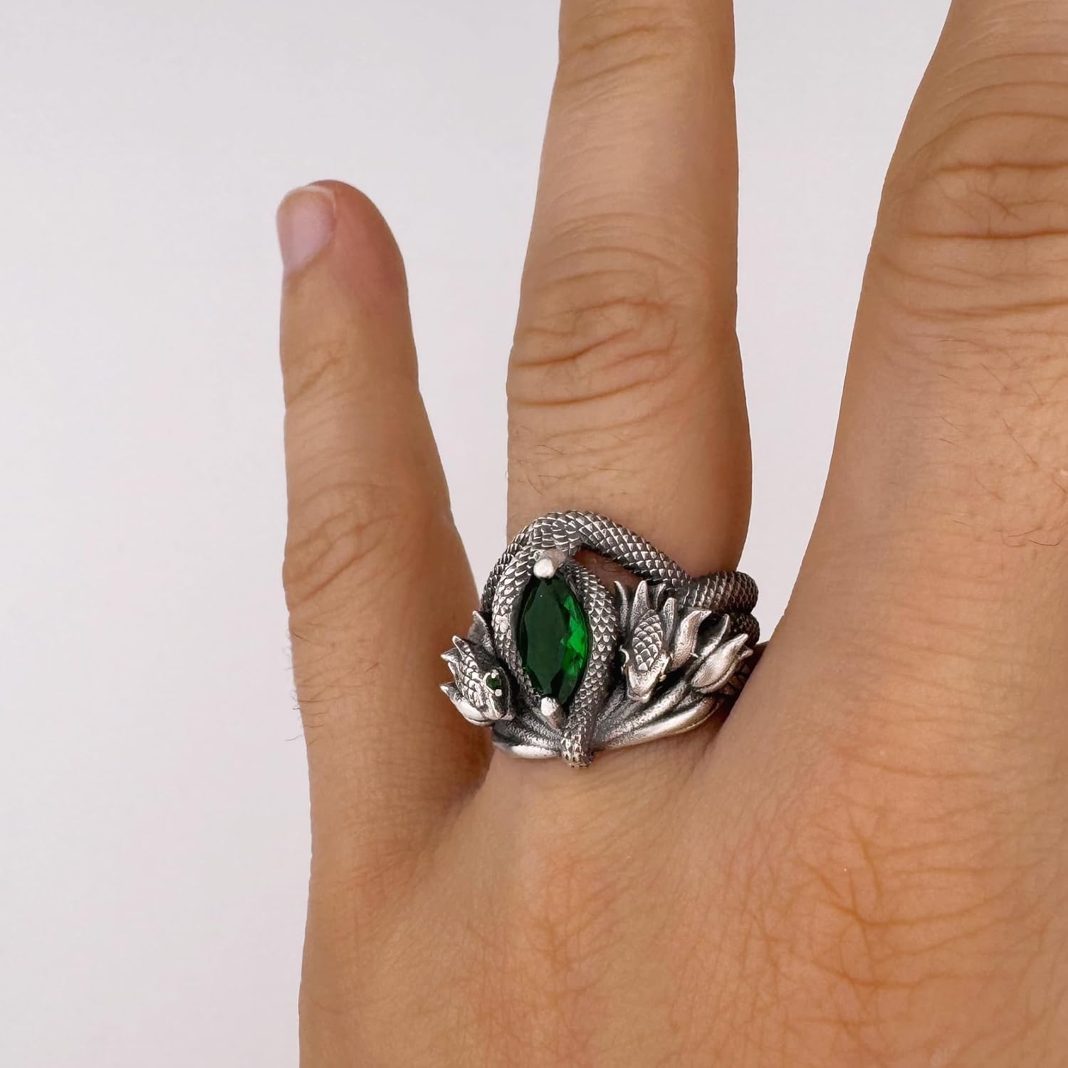 Argorn Ring, Solid 925 Sterling Silver Ring Of Barahir, Fantasy Wedding Band, King Elessar Ring, King of Gondor