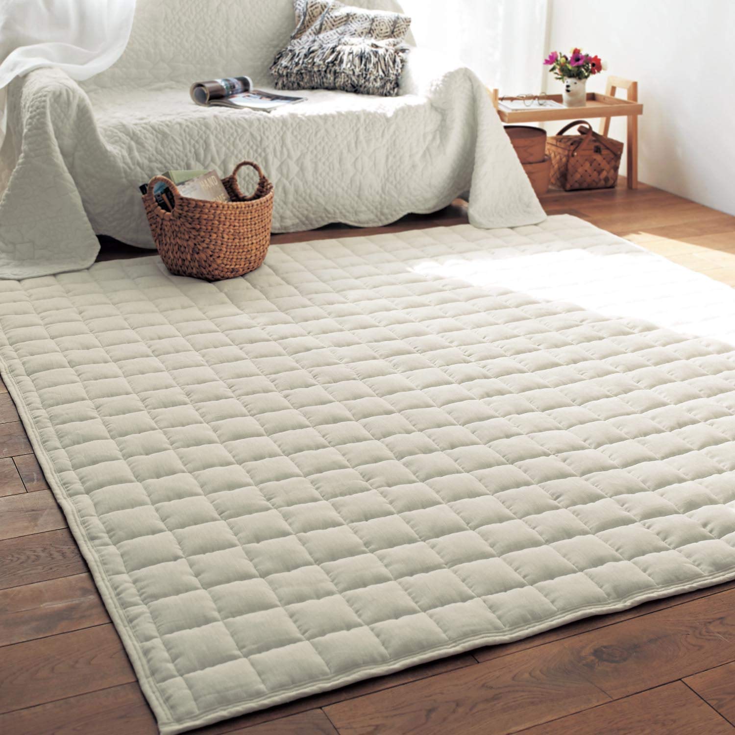 Amazon | [ベルメゾン] キルトラグ フレンチ リネン ラグ・カーペット