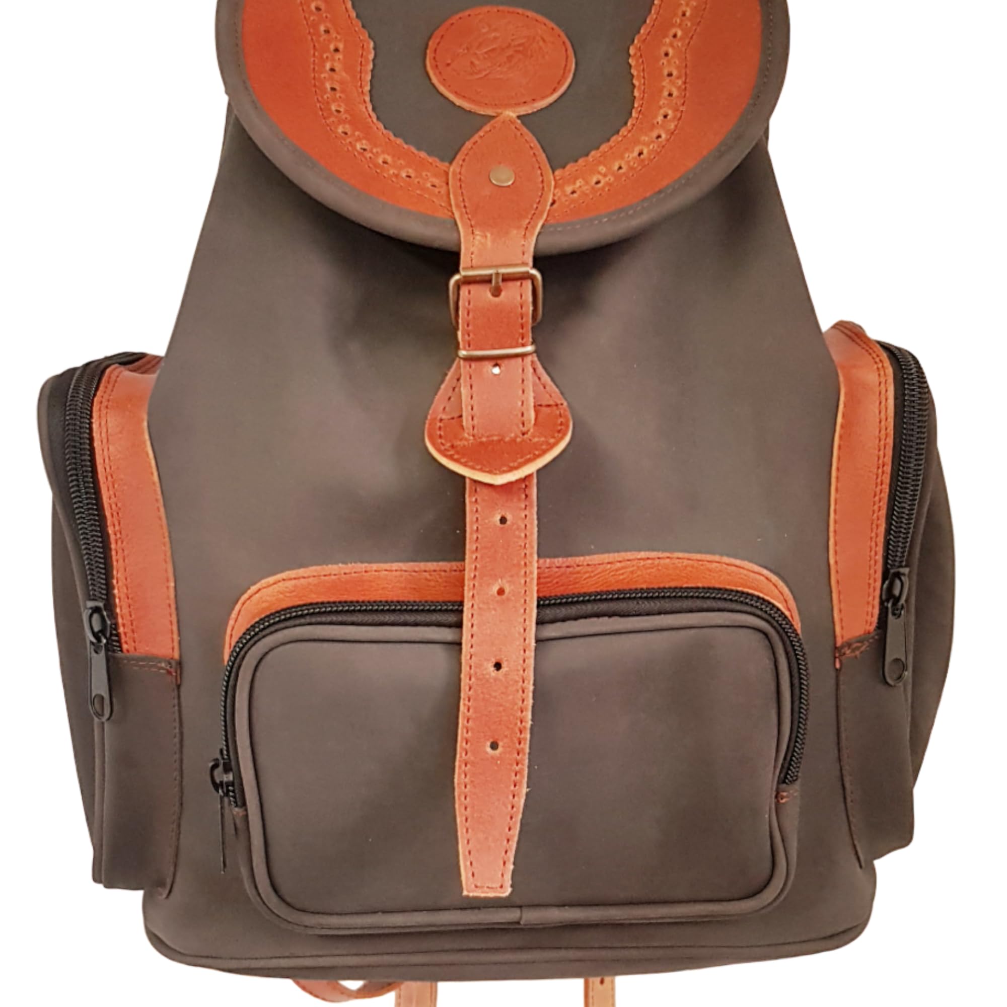 Mochila de caza fabricada en piel con 3 bolsillos con cremallera frontales