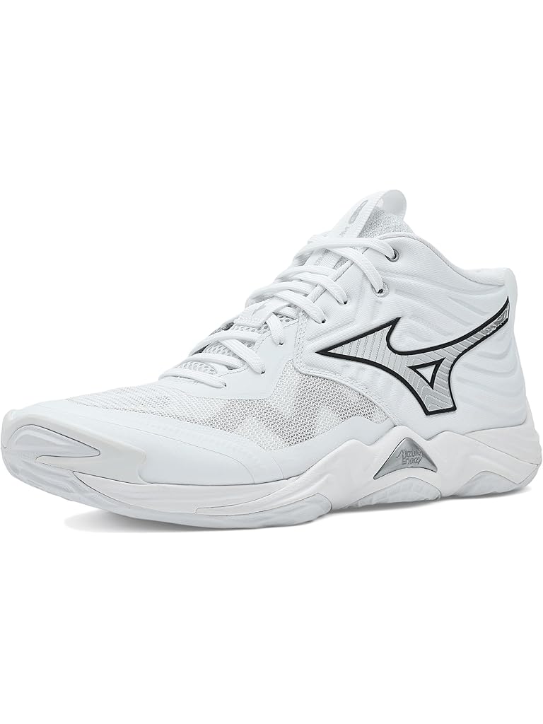 White Mizuno Wave Momentum 4 Elite Mid