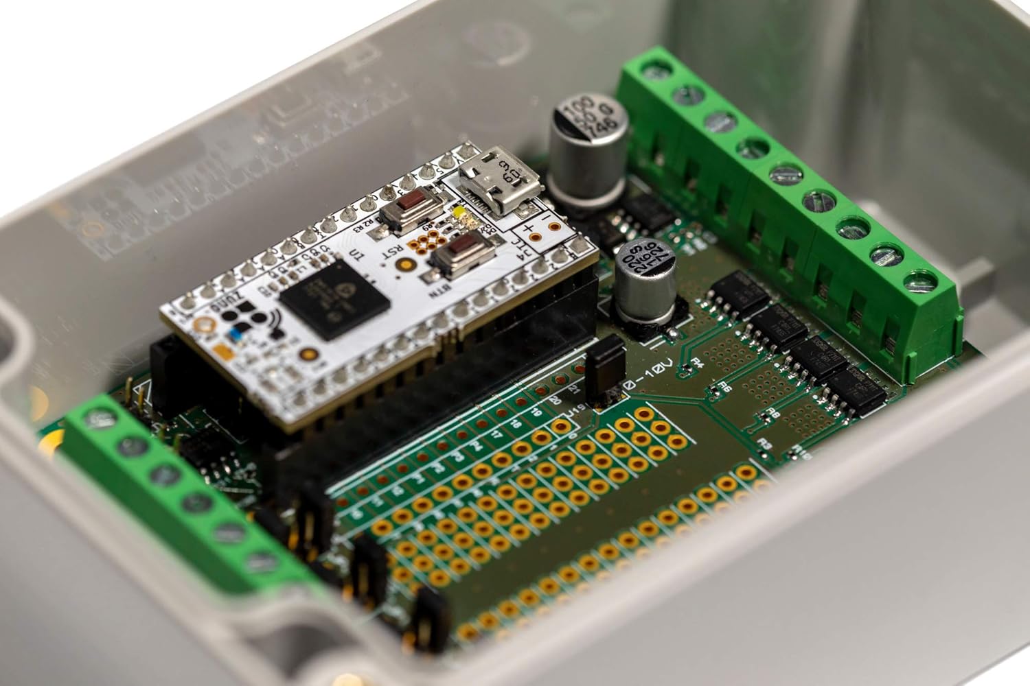 Holiday Deals 🛒 Z-Uno Shield in sealed case - The universal Z-Wave module in IP65 sealed case