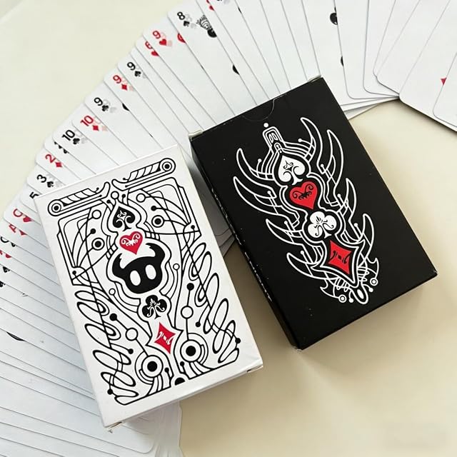 Foto 6 de 8 de LongGenius Tarjetas de póquer Hollow Knight (6 x 9 cm), diseño en blanco y negro