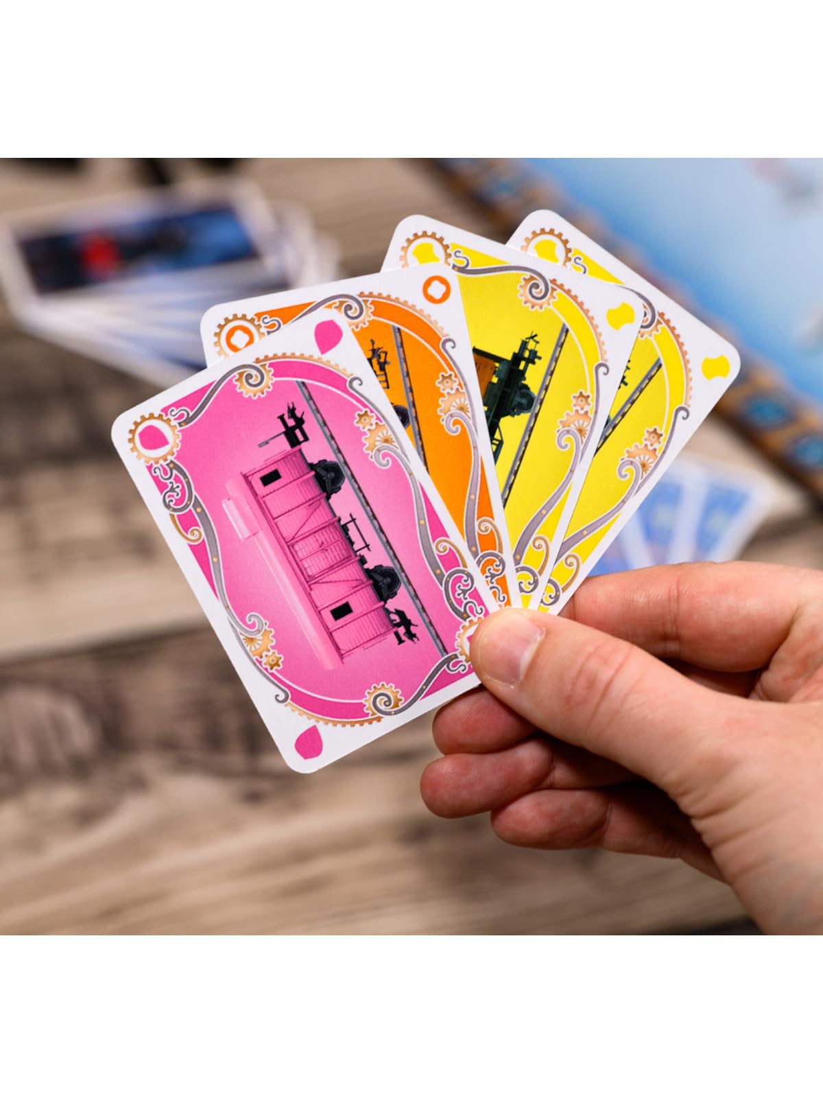 Asmodee | Ticket to Ride Europe | Gioco da tavolo | Da 8 anni | 2 a 5 giocatori | Tempo medio di gioco 30-60 minuti