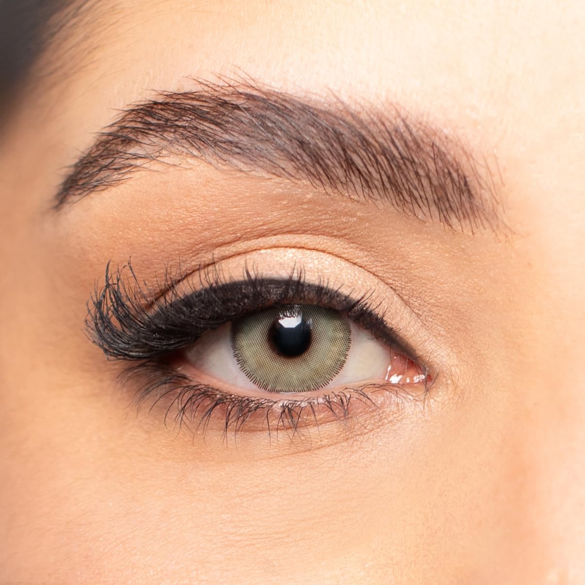 Mes Jolies Lentilles - LAETITIA - Couleur marron ANNUELLE sans correction - haute couvrance - convient aux yeux foncés et clairs + KIT DE TRANSPORT OFFERT