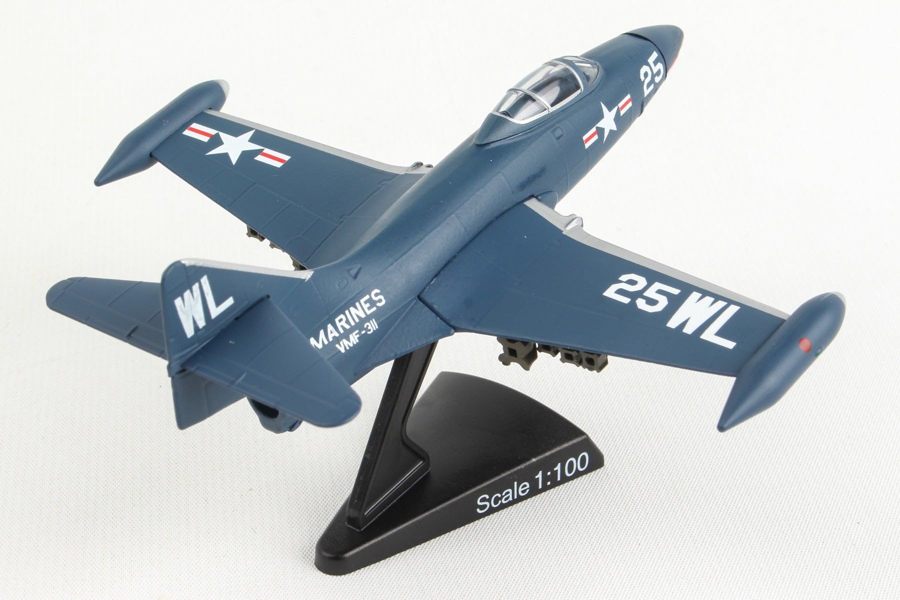 プラモデル完成機 1/48 F9F-3パンサー プラモデル完成機 1/48 F9F-3