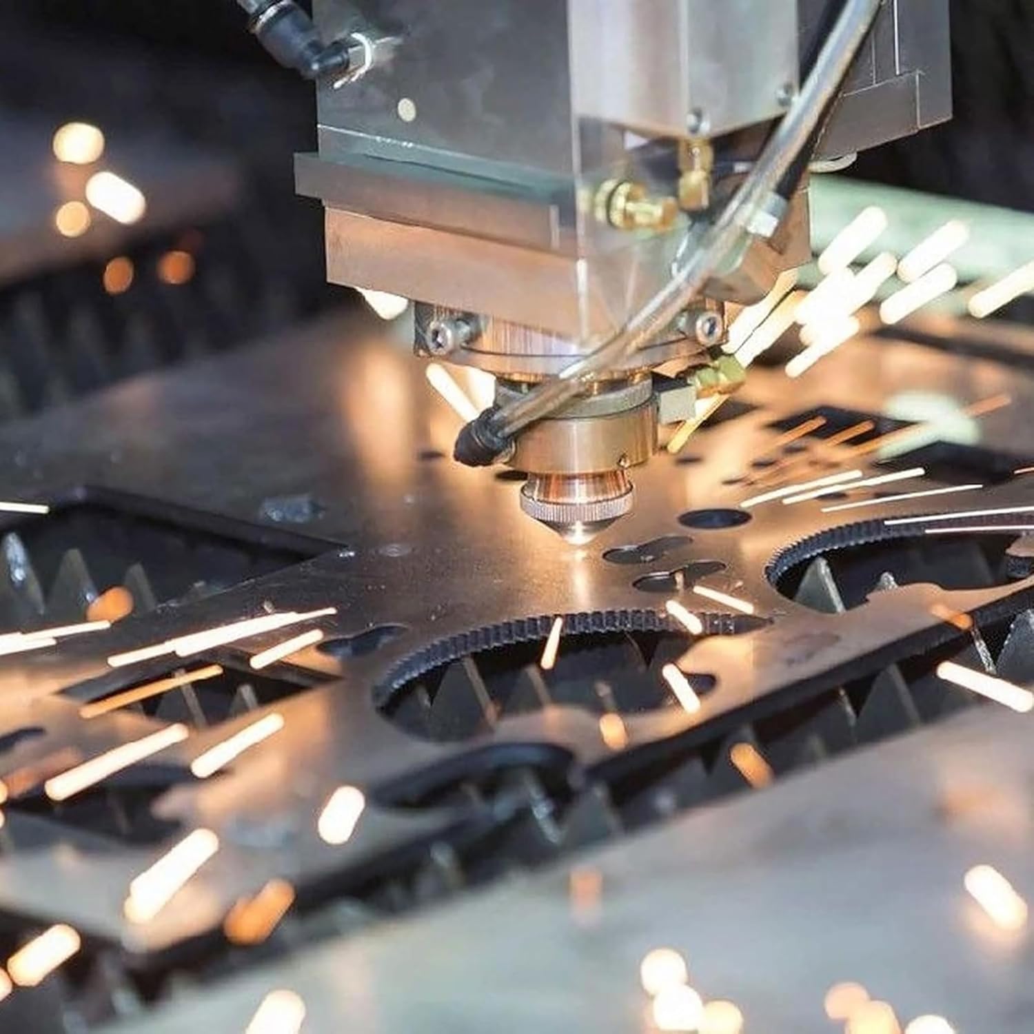 Iron Rooster Garden Stake,Personalized Name Plaque Sign,Chicken Coop Sign,Custom Metal Yard Art for Outdoor Decor, Rustproof Lawn Ornament, Farmhouse Insert Sign for Garden & Patio