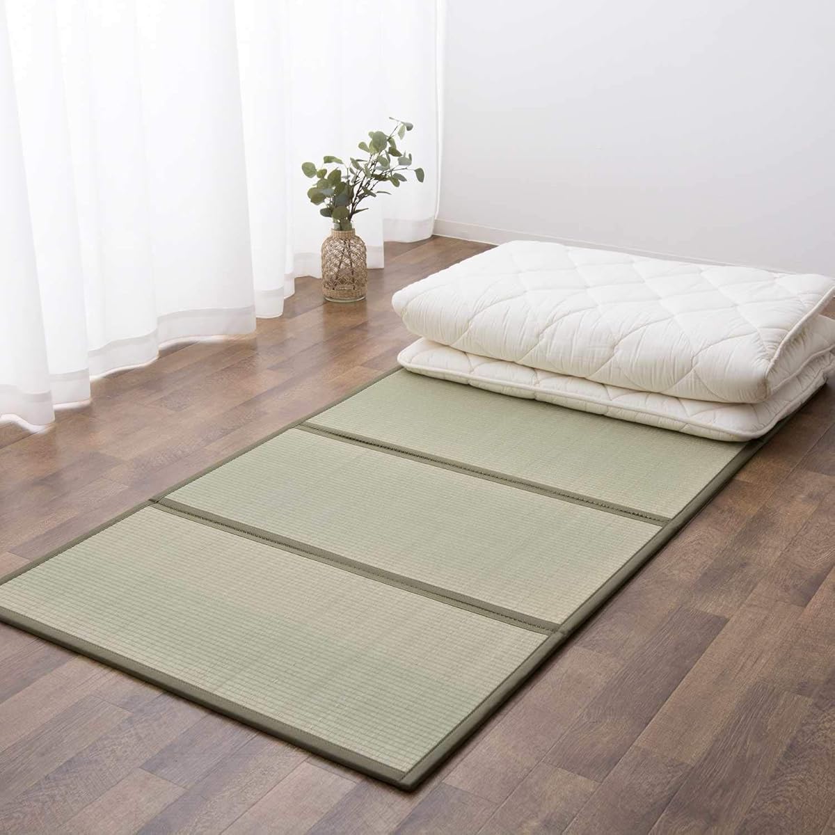 EMOOR Japanese Futon Mattress CLASSE & Foldable Tatami Mat (Igusa Mattress) Twin (39x79in), White Floor Sleeping Bed
