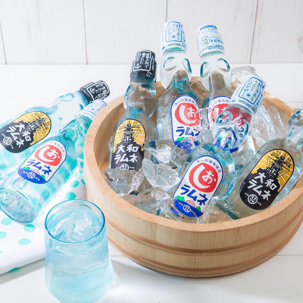 Amazon.co.jp: トビキリ 瓶ラムネ 大和ラムネ 200ml 8本セット 炭酸 