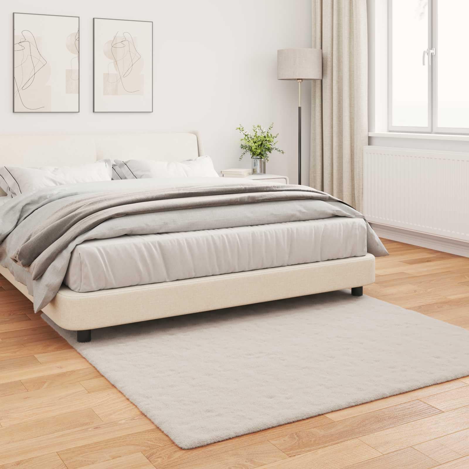 Kunstfell Teppich 120x120 cm Beige - Weicher Wohnzimmerteppich in Kaninchenfell-Optik - Rutschfester Flauschiger Kunstfellteppich für Schlafzimmer und Flur - Modell OLITE