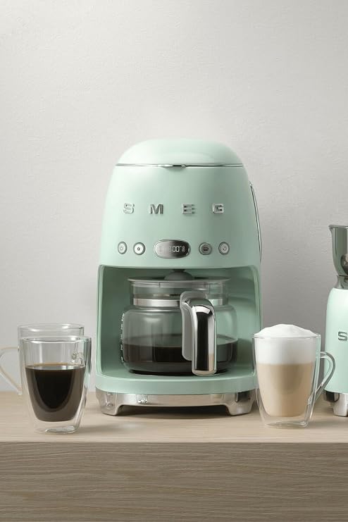 SMEG DCF02PGEU Filtre Kahve Makinesi 50'S Style Pastel Yeşil 1.4 Litre 10 Fincan Kapasiteli